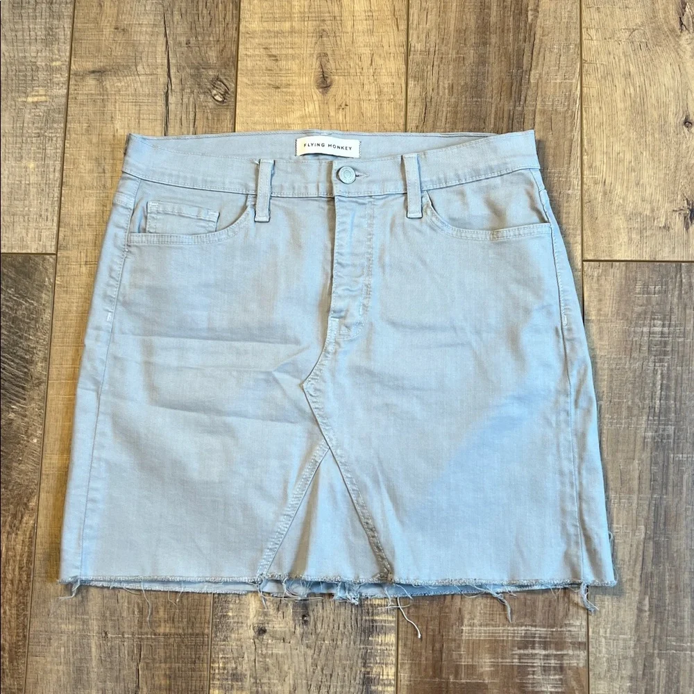 Flying Monkey Gray Denim Skirt Frayed Raw Hem Size 29